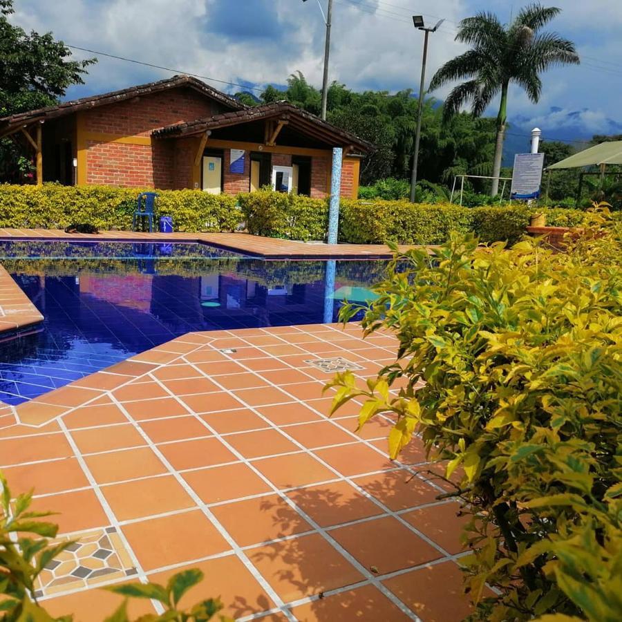 Villa Finca El Diamante Calarcá Exterior foto